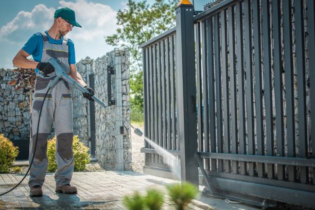 Pre-Holiday Cleaning in Schulenburg, TX